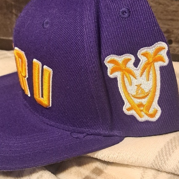 2TRU Hat Men Cap Adjustable New with tags - Picture 4 of 6